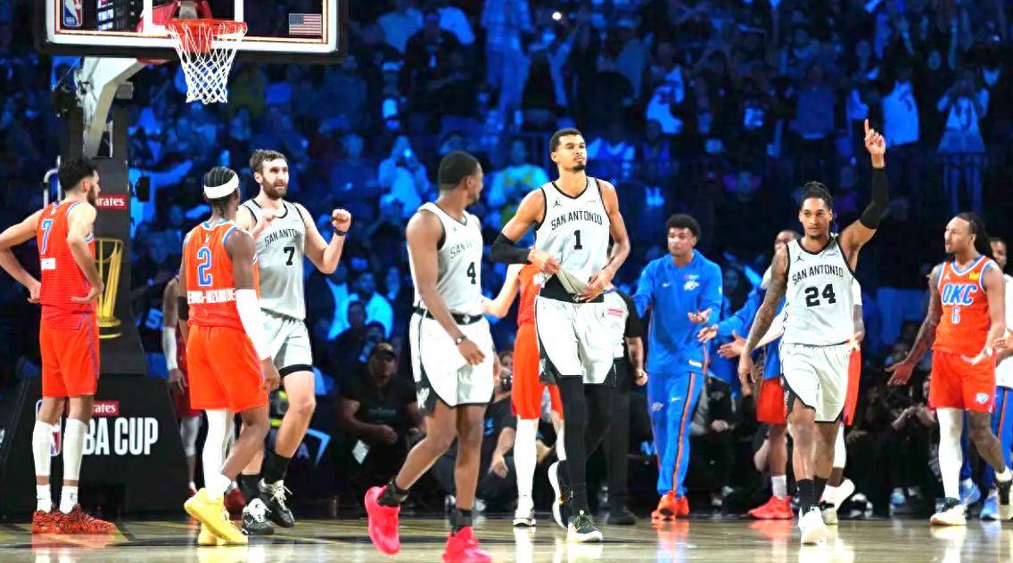 乐宝体育官方网站-包含尼克斯队新援表现耀眼，助球队赢得比赛的词条